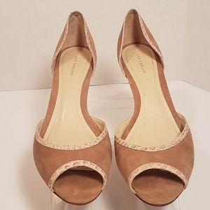 Ann Taylor open toe suede pumps w trim